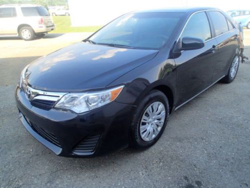 2012 toyota camry le, salvage, runs and drives, damaged, wrecked