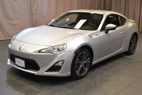 Manual, 2.0l,clean carfax,one owner, we finance,frs