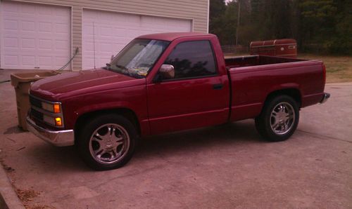 '91 chevrolet 1500 8 cylinder pickup truck automatic w/towing package