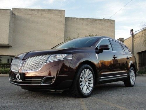 2010 lincoln mkt all wheel drive, loaded with options, serviced