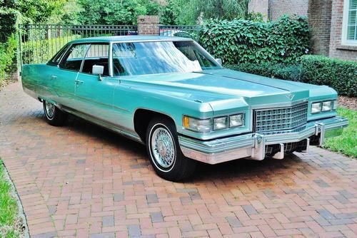 1 owner just 31,308 miles 1976 cadillac sedan deville car is stunning and mint