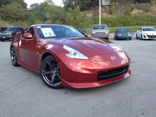 2013 nissan 370z nismo coupe 2-door 3.7l magma red