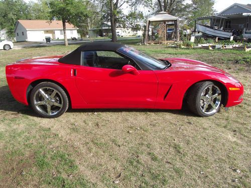 Awesome 2005 red chevrolet corvette convertible 400hp ls2 ready for summer fun