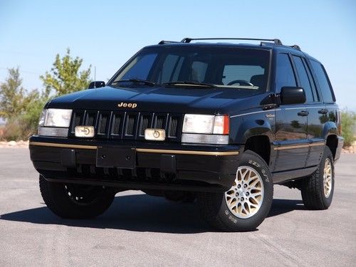 Stunning low miles &amp; condition 1995 jeep grand cherokee limited best out there