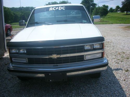 1989 chevrolet c1500 silverado standard cab pickup 2-door 5.0l