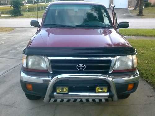 Tacoma 2.7l   turbo  4x4  5speed  with rear air bag susspension