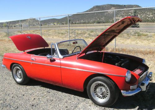 1965 mgb roadster,  chrome bumpers