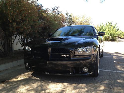 2006 dodge charger srt8 low miles "bargain for this car"