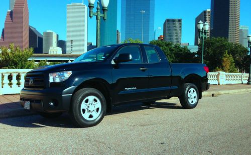 2012 toyota tundra base extended crew cab pickup 4-door 4.6l