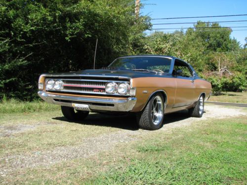1969 ford torino gt formal roof line