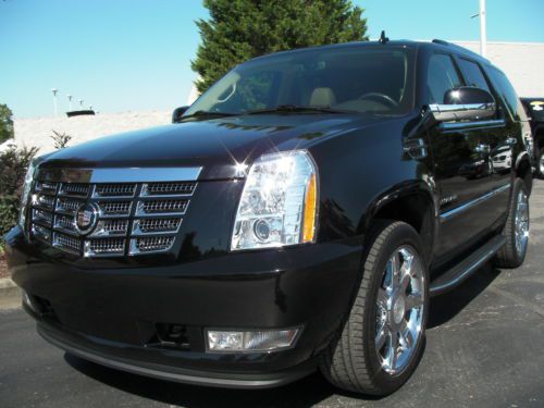 2011 cadillac escalade luxury 4-door 6.2 4x4 local knoxville vehicle  one owner