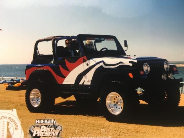Jeep: wrangler mile high edition/ sport