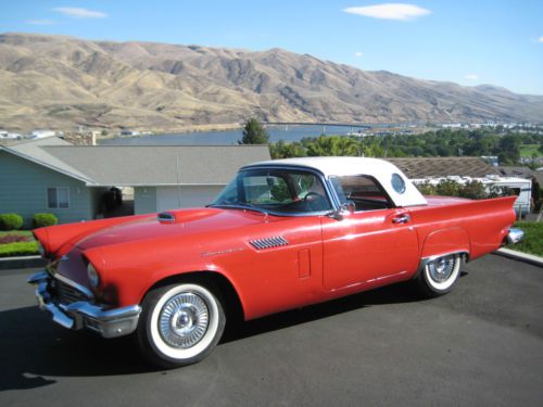 1957 ford thunderbird, two tops, 312-v8 engine, great driver, nice runner, solid
