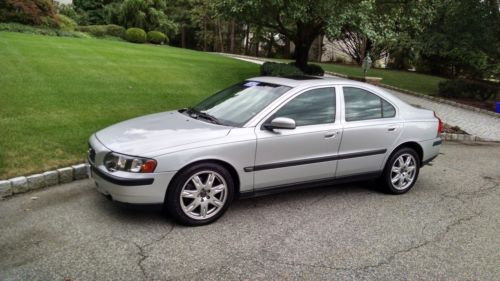 No reserve!!! extra clean  volvo : s60 awd clean sunroof le