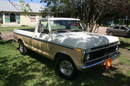 1976 ford f250 trailer special imaculate!!!