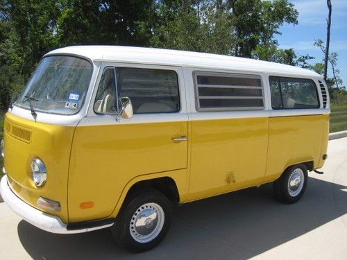 1971 volkswagen bus/vanagon hardtop westfalia - yellow