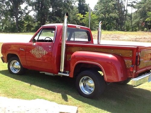 1979 lil red express 52k miles,very fast show truck!