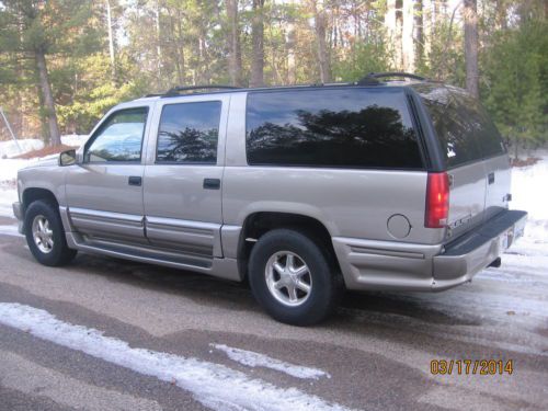 1998 gmc sony limited edition suburban, 1 of 100 made, shown in 97 neiman marcus