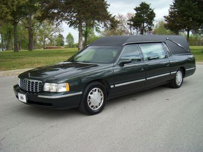 1999 cadillac eureka hearse funeral coach 50,048 miles