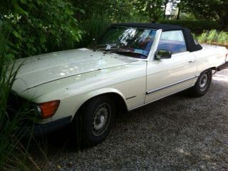 1978 mercedes convertible with leather interior