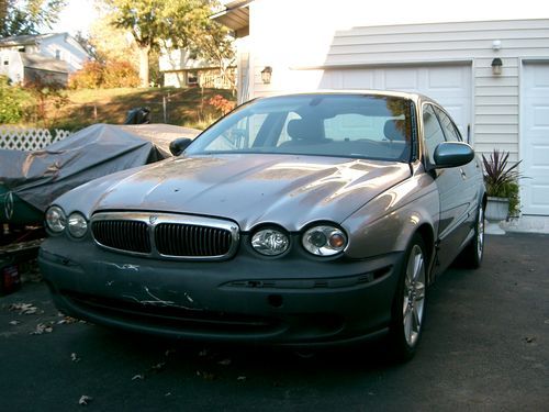 2003 jaguar x tipe only 4500mi/ $5.000