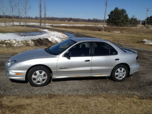 2000 pontiac sunfire- great dependable car for years to come