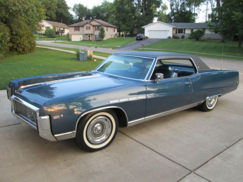 1969 buick electra 2 dr coupe 44,000 original miles, cold air, full power