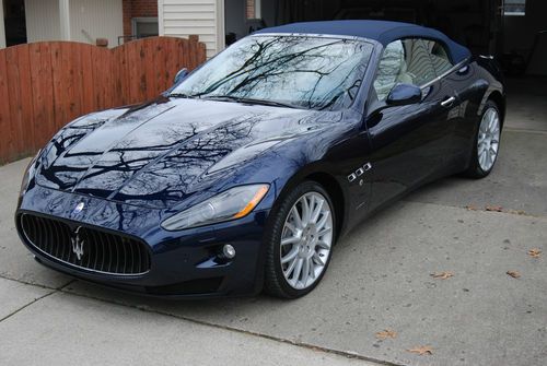 2010 gt convertible blue with beig loaded $154,140 msrp super clean