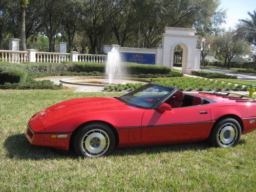 Corvette red convertible 1987 very low miles