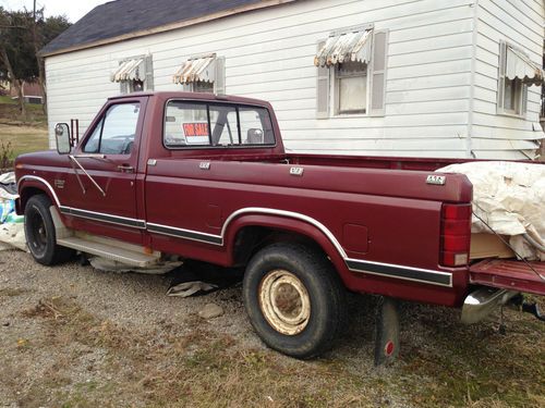 1984 ford f-250 90,000 low reserve