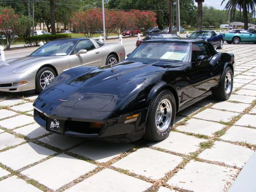 1981 chevy corvette coupe 1 owner low miles glass t-tops black automatic