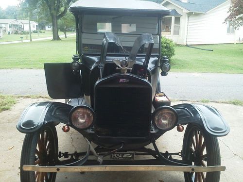 1924 ford model t touring coupe