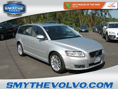 Wagon, clean, one owner, pre-owned, heated seats, moonroof, bluetooth