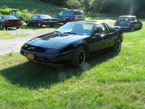 1987 pontiac fiero coupe 2-door 2.5l