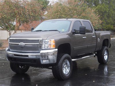 Lifted 4wd badboy duramax diesel ltz  with only 89000 miles