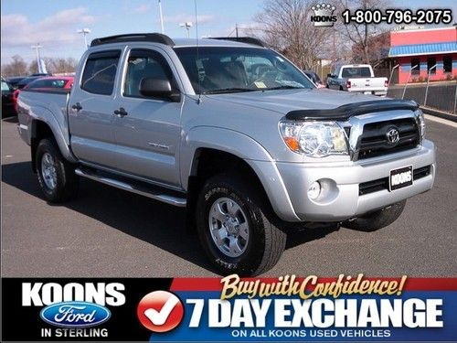 Sr5 doublecab 4wd v6 auto~esceptional condition~clean carfax~tow~step bars!