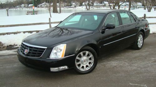 2010 cadillac dts, 4-door, leather, full power,159k highway miles, no reserve!!!