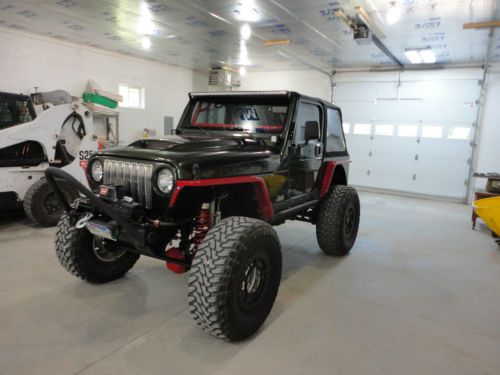 1998 jeep wrangler sport sport utility 2-door 4.0l supercharged lifted