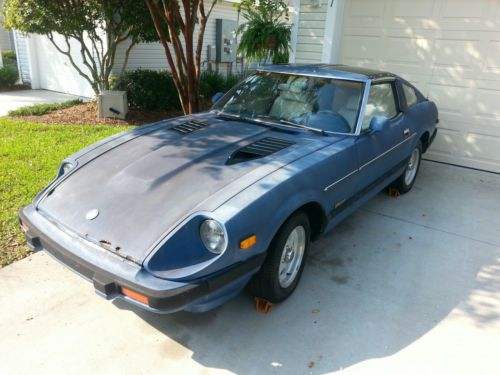 1982 datsun 280zx  2 door coupe non turbo t-top!! great project car!!