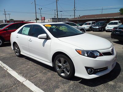 We have two 2012 toyota camry se left both priced $4000 off