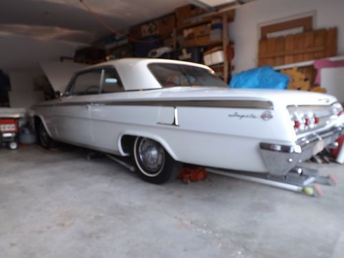 1962 chevy impala ss - white color and in nice condition. 2 door. hardtop.
