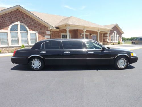 2000 lincoln limousine (federal)