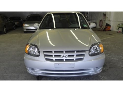 2004 hyundai accent gl automatic - only 39k miles beatiful !