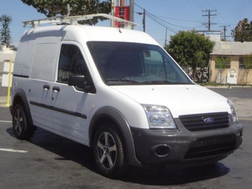 2011 ford transit connect xl damaged salvage runs!! must see priced to sell!!