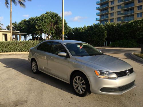 2011 volkswagen jetta 2.5 se , silver, automatic, leather new tires cd player
