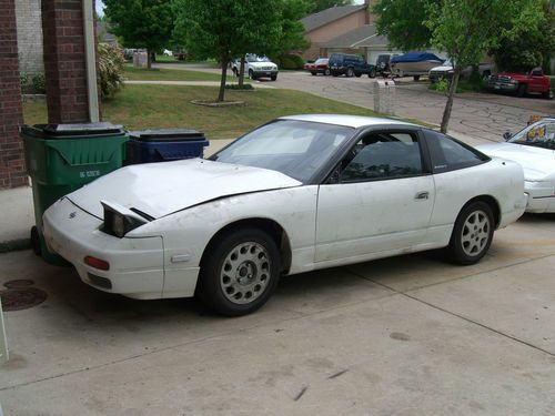 92 nissan 240sx 5 speed manual s13 delivery within 300 miles on me tx ok la ks