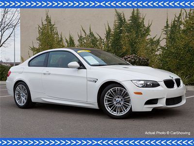 2011 m3: one-owner, 5,800 gentle mi, technology, premium, offered by mb dealer