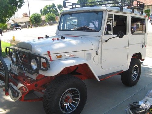 Custom 1972 toyota fj40 land cruiser excellent condition one of a kind