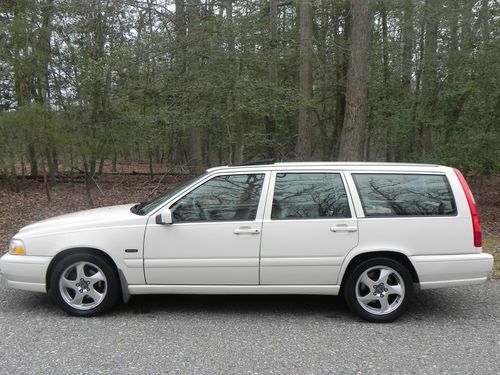 1998 volvo v70 t5 wagon 4-door 2.3l