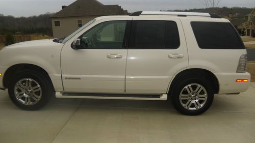 2007 mercury mountaineer premier 2wd leather, 3rd row seats- very good condition